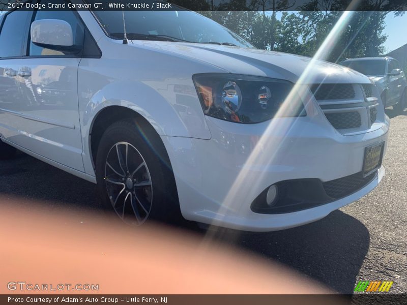 White Knuckle / Black 2017 Dodge Grand Caravan GT