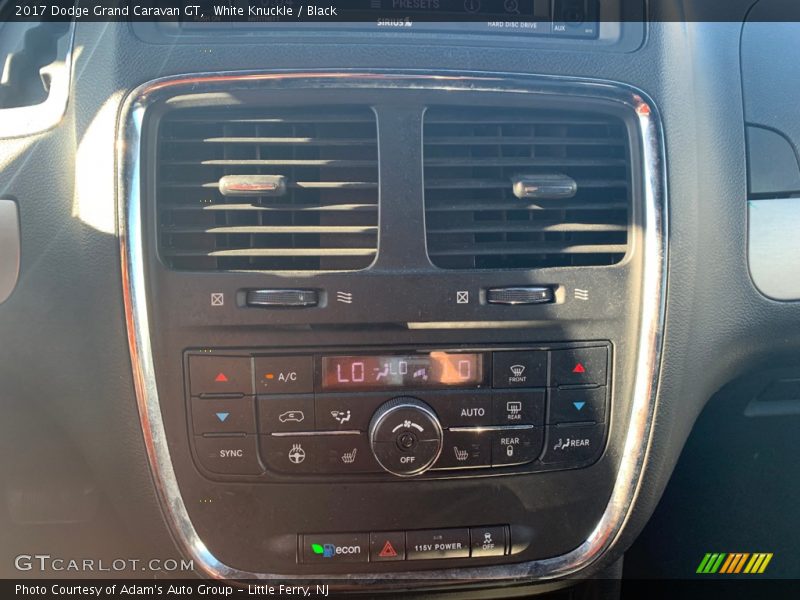 White Knuckle / Black 2017 Dodge Grand Caravan GT