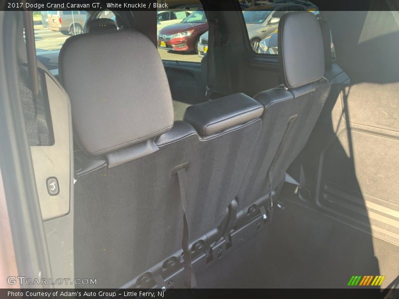 White Knuckle / Black 2017 Dodge Grand Caravan GT