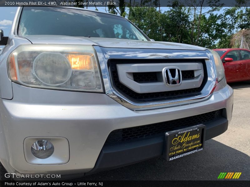 Alabaster Silver Metallic / Black 2010 Honda Pilot EX-L 4WD