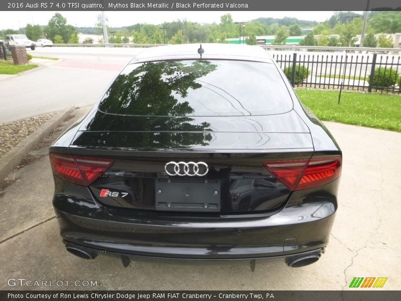 Mythos Black Metallic / Black Perforated Valcona 2016 Audi RS 7 4.0 TFSI quattro