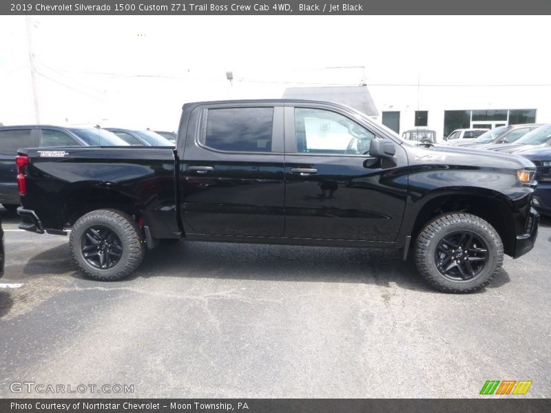 Black / Jet Black 2019 Chevrolet Silverado 1500 Custom Z71 Trail Boss Crew Cab 4WD