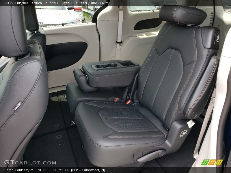 Jazz Blue Pearl / Black/Alloy 2019 Chrysler Pacifica Touring L