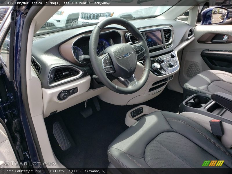 Jazz Blue Pearl / Black/Alloy 2019 Chrysler Pacifica Touring L