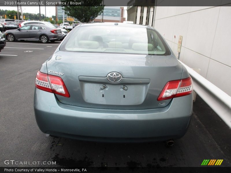 Spruce Mica / Bisque 2010 Toyota Camry LE