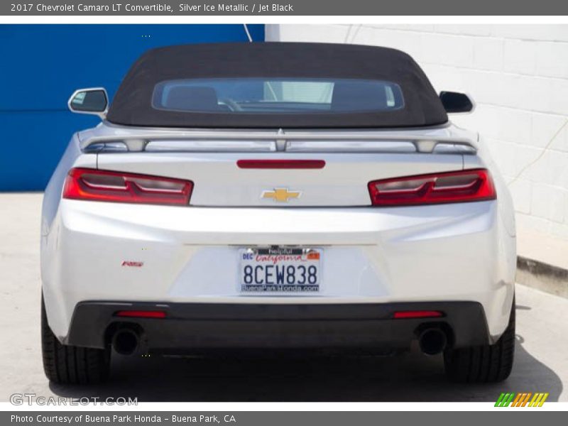 Silver Ice Metallic / Jet Black 2017 Chevrolet Camaro LT Convertible