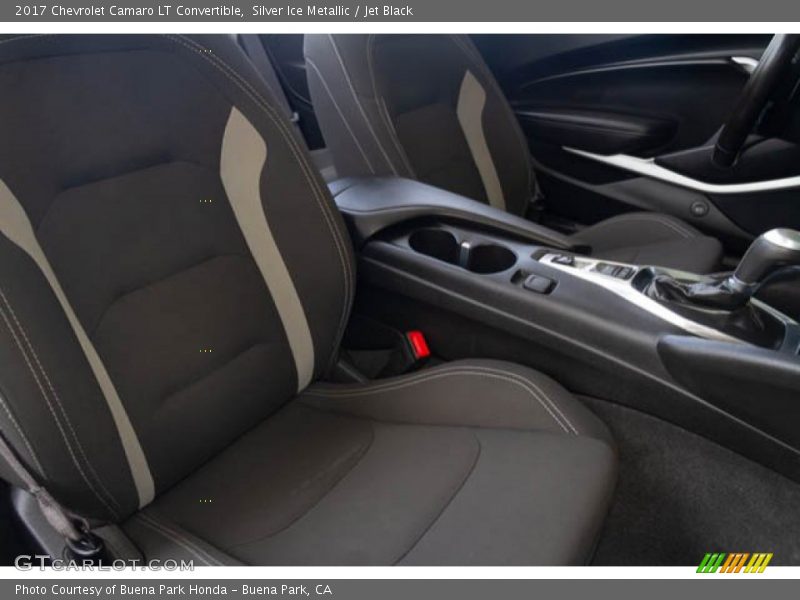 Silver Ice Metallic / Jet Black 2017 Chevrolet Camaro LT Convertible