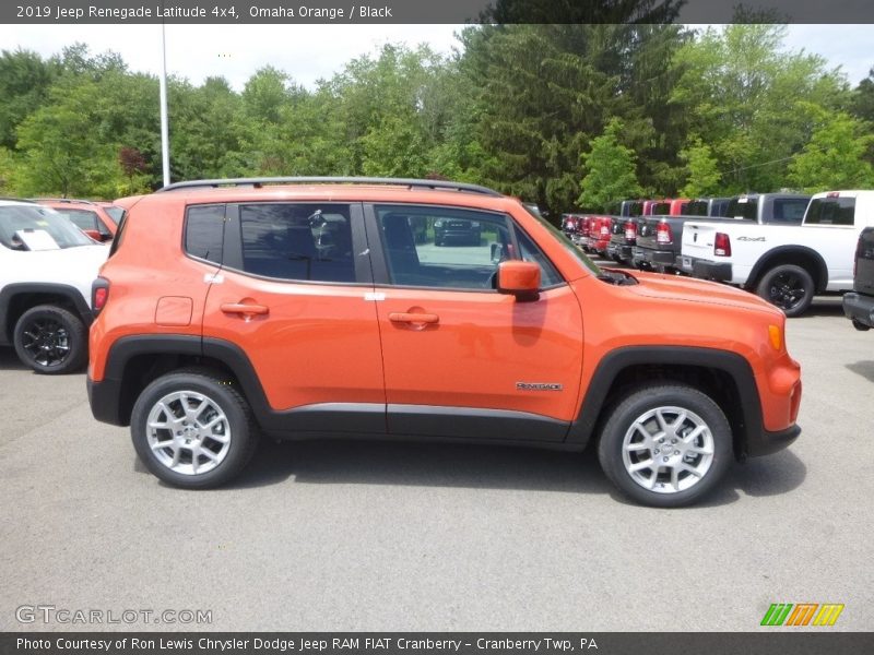 Omaha Orange / Black 2019 Jeep Renegade Latitude 4x4