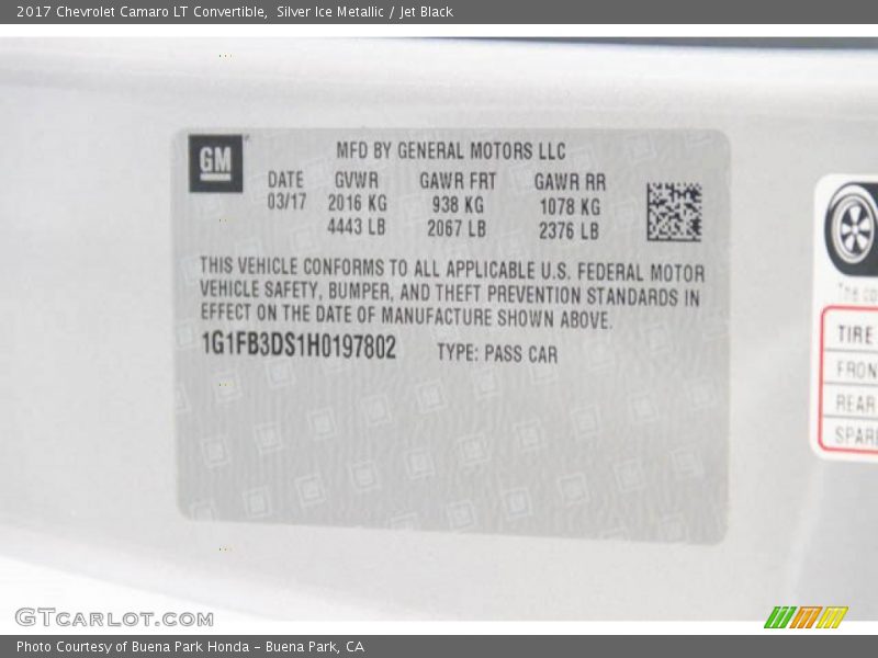 Silver Ice Metallic / Jet Black 2017 Chevrolet Camaro LT Convertible