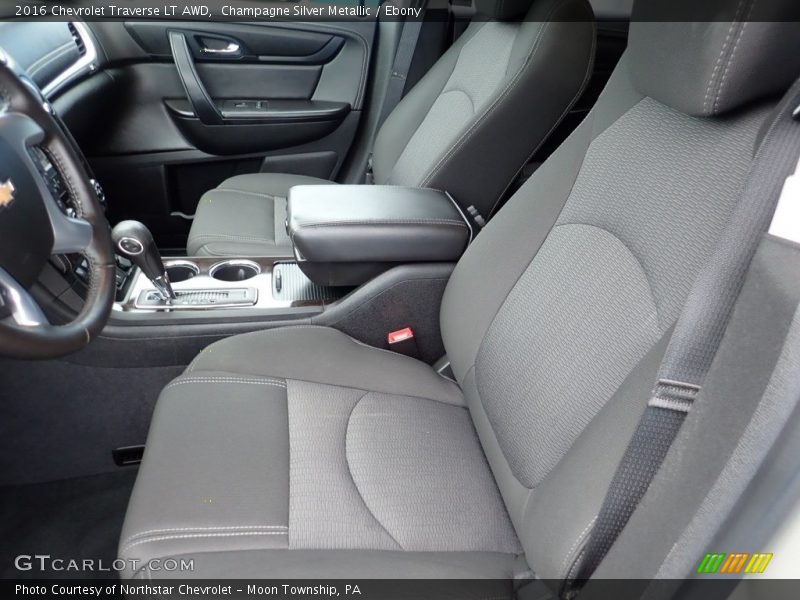 Champagne Silver Metallic / Ebony 2016 Chevrolet Traverse LT AWD