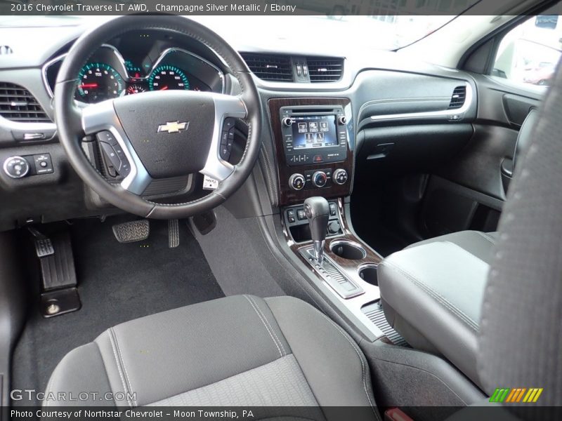 Champagne Silver Metallic / Ebony 2016 Chevrolet Traverse LT AWD