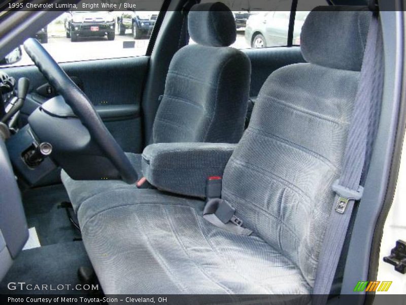 Bright White / Blue 1995 Chevrolet Lumina