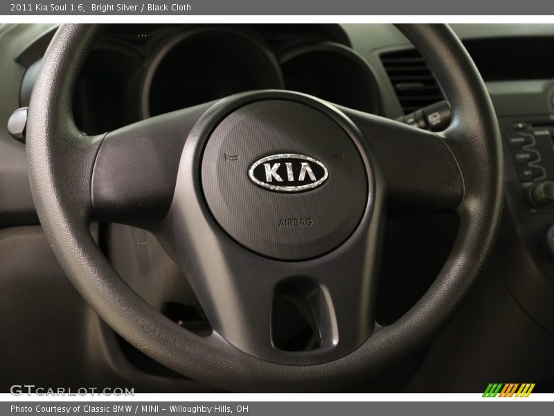 Bright Silver / Black Cloth 2011 Kia Soul 1.6