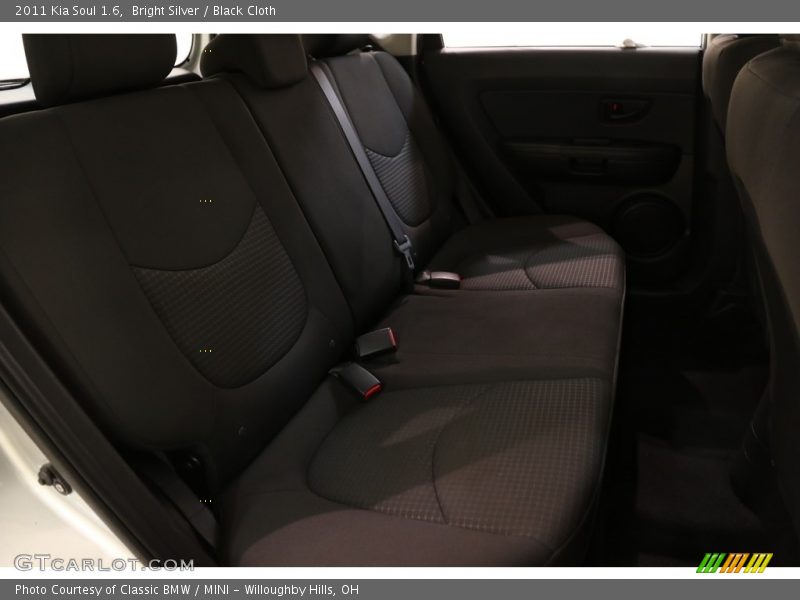 Bright Silver / Black Cloth 2011 Kia Soul 1.6