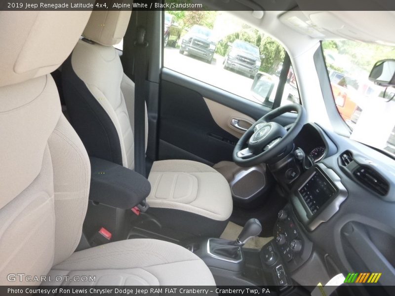 Alpine White / Black/Sandstorm 2019 Jeep Renegade Latitude 4x4