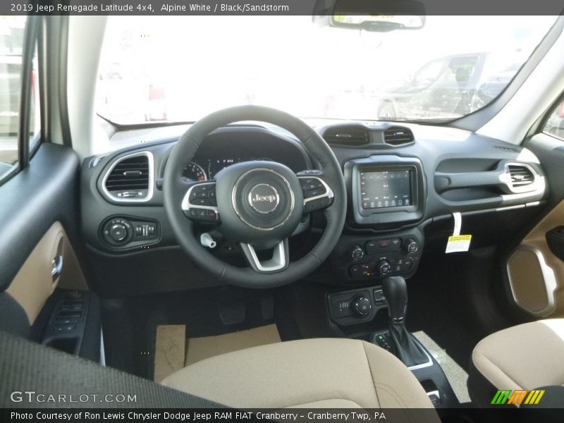 Alpine White / Black/Sandstorm 2019 Jeep Renegade Latitude 4x4