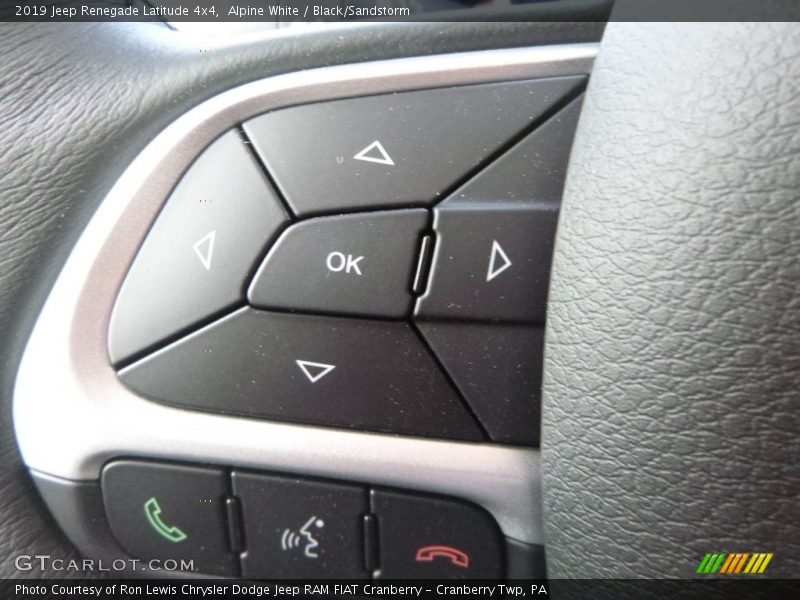 Alpine White / Black/Sandstorm 2019 Jeep Renegade Latitude 4x4