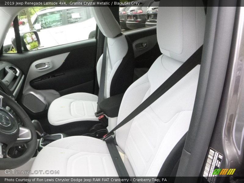 Granite Crystal Metallic / Black/Ski Grey 2019 Jeep Renegade Latitude 4x4