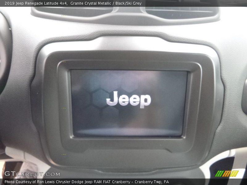 Granite Crystal Metallic / Black/Ski Grey 2019 Jeep Renegade Latitude 4x4