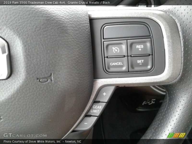  2019 3500 Tradesman Crew Cab 4x4 Steering Wheel