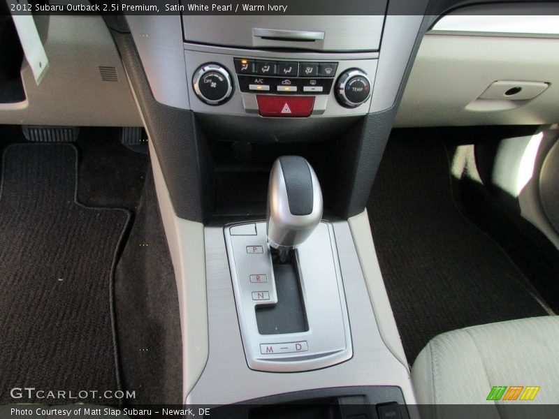Satin White Pearl / Warm Ivory 2012 Subaru Outback 2.5i Premium