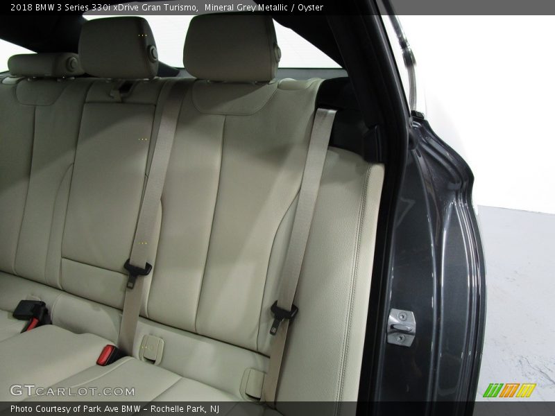 Mineral Grey Metallic / Oyster 2018 BMW 3 Series 330i xDrive Gran Turismo