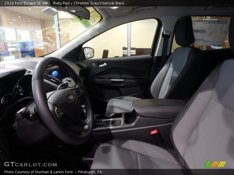 Ruby Red / Chromite Gray/Charcoal Black 2019 Ford Escape SE 4WD