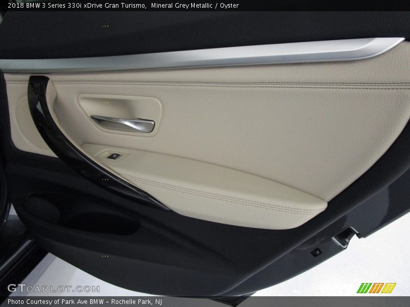 Mineral Grey Metallic / Oyster 2018 BMW 3 Series 330i xDrive Gran Turismo