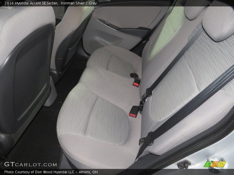 Ironman Silver / Gray 2016 Hyundai Accent SE Sedan