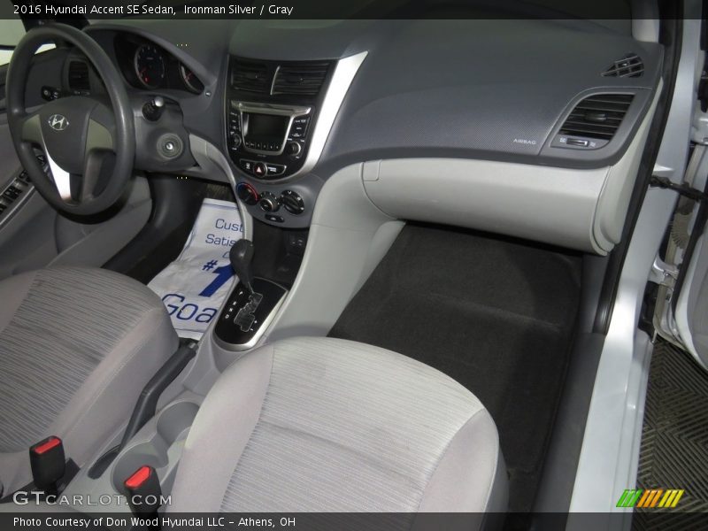 Ironman Silver / Gray 2016 Hyundai Accent SE Sedan