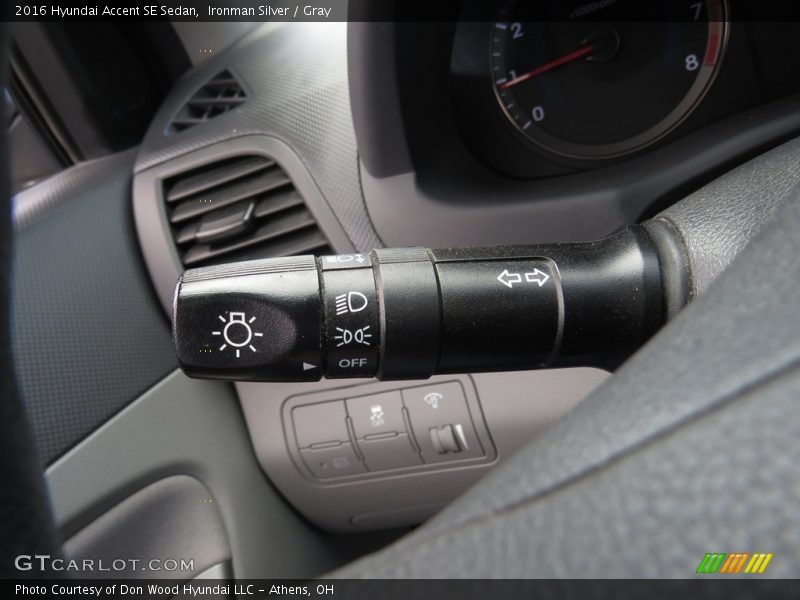 Ironman Silver / Gray 2016 Hyundai Accent SE Sedan