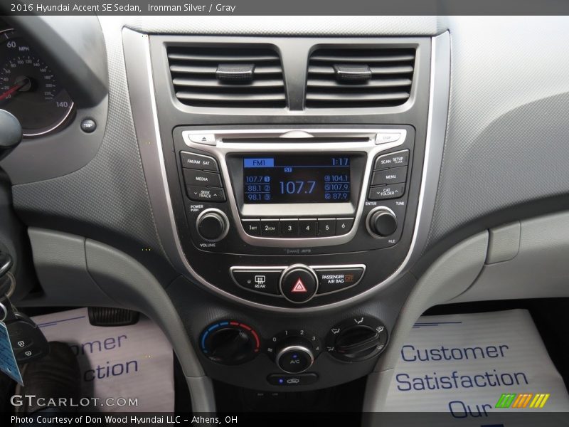 Ironman Silver / Gray 2016 Hyundai Accent SE Sedan