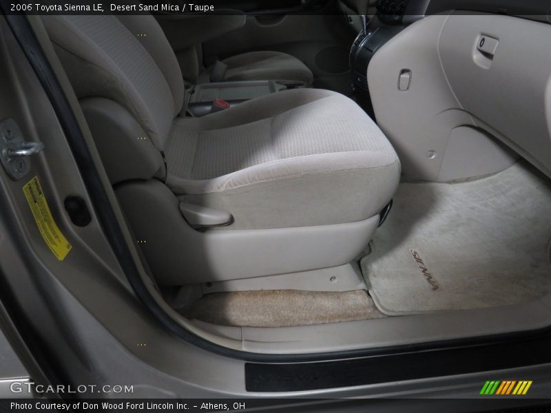 Desert Sand Mica / Taupe 2006 Toyota Sienna LE