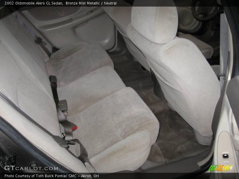 Bronze Mist Metallic / Neutral 2002 Oldsmobile Alero GL Sedan