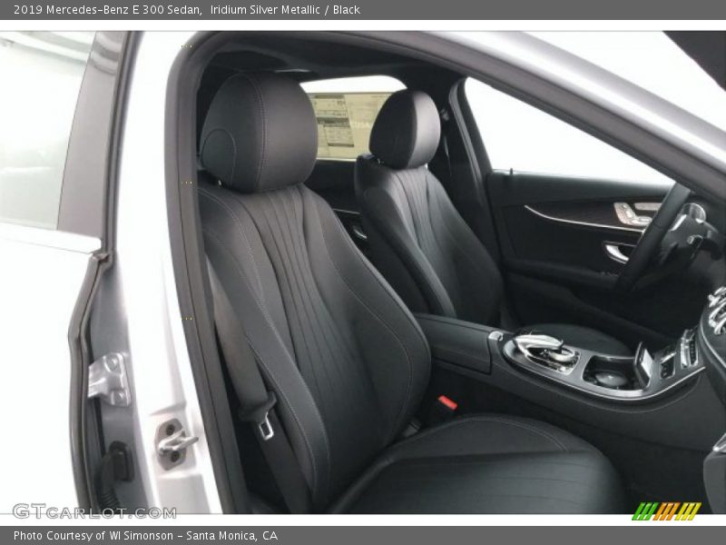 Iridium Silver Metallic / Black 2019 Mercedes-Benz E 300 Sedan