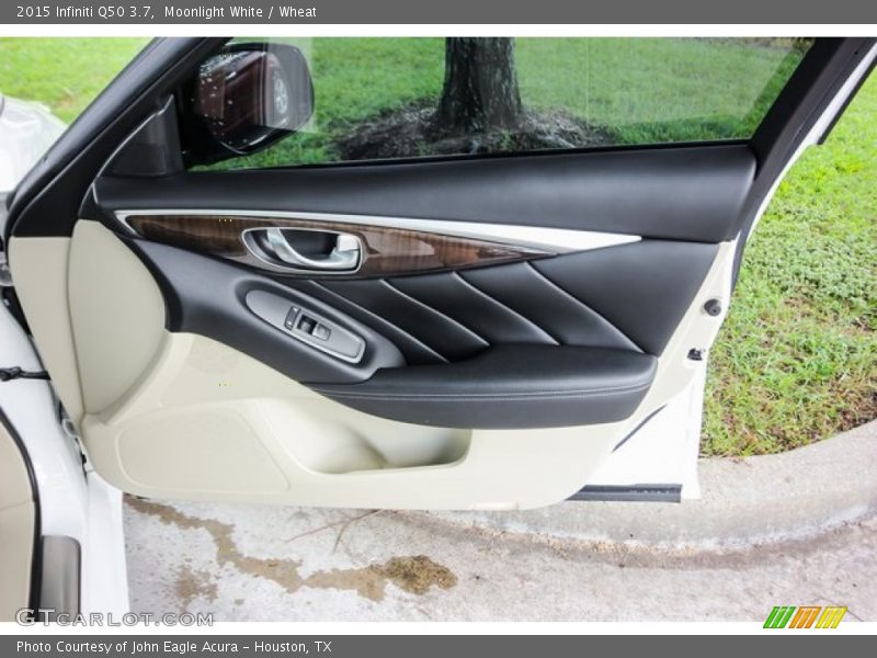 Moonlight White / Wheat 2015 Infiniti Q50 3.7