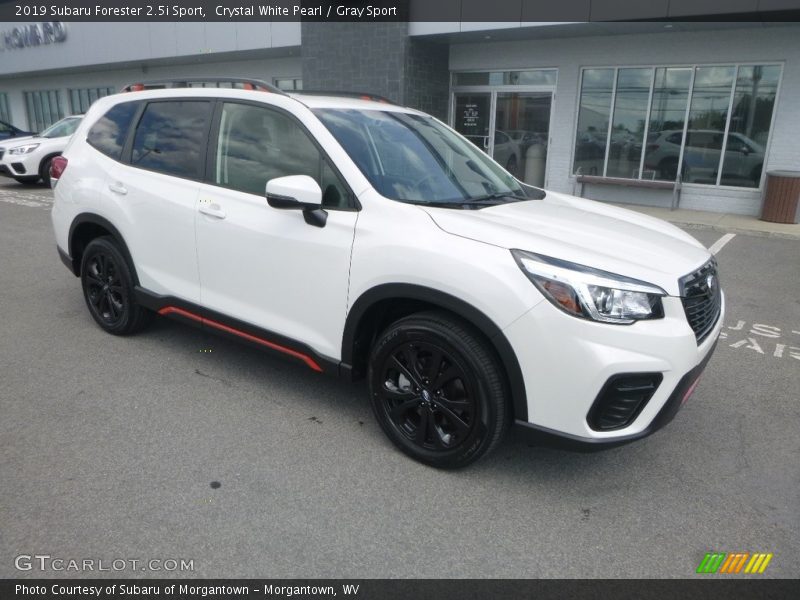 Front 3/4 View of 2019 Forester 2.5i Sport