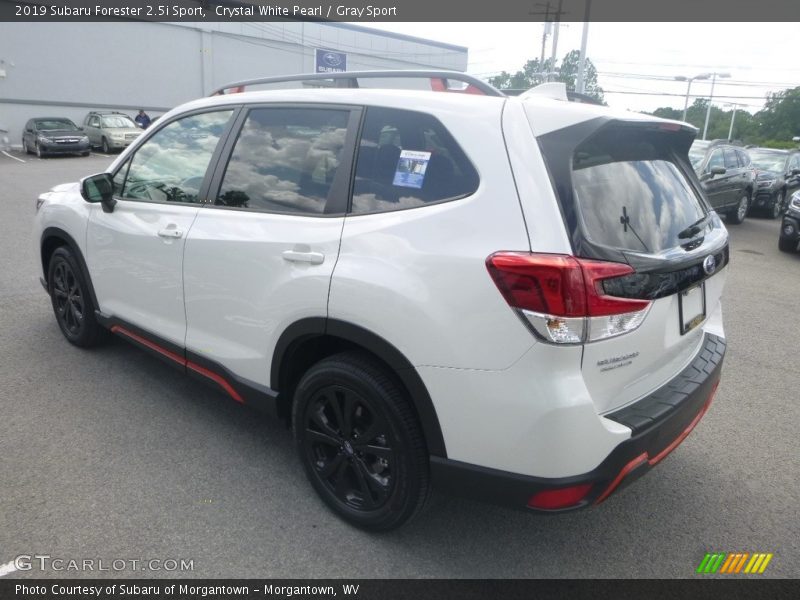 Crystal White Pearl / Gray Sport 2019 Subaru Forester 2.5i Sport