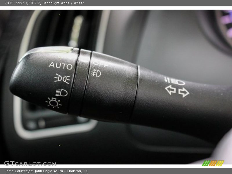 Moonlight White / Wheat 2015 Infiniti Q50 3.7