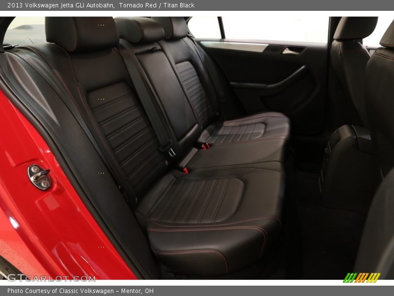 Tornado Red / Titan Black 2013 Volkswagen Jetta GLI Autobahn