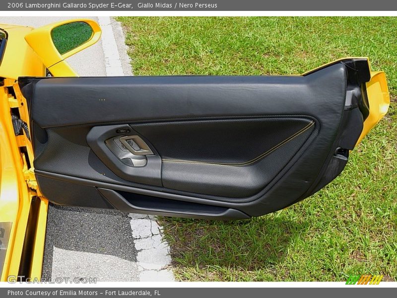 Door Panel of 2006 Gallardo Spyder E-Gear