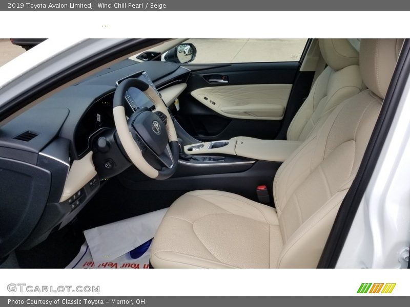 Wind Chill Pearl / Beige 2019 Toyota Avalon Limited