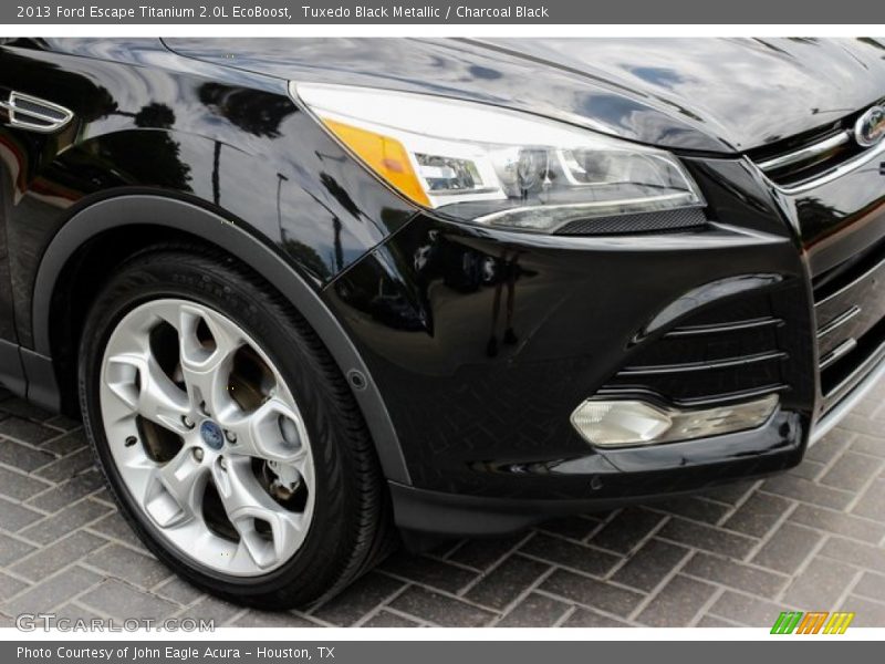 Tuxedo Black Metallic / Charcoal Black 2013 Ford Escape Titanium 2.0L EcoBoost
