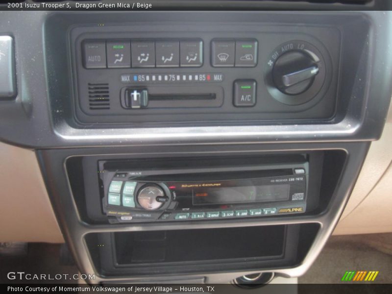 Dragon Green Mica / Beige 2001 Isuzu Trooper S