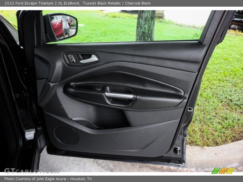 Tuxedo Black Metallic / Charcoal Black 2013 Ford Escape Titanium 2.0L EcoBoost