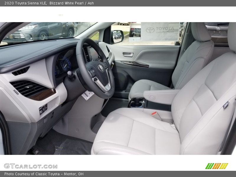  2020 Sienna XLE Ash Interior