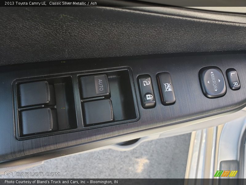 Classic Silver Metallic / Ash 2013 Toyota Camry LE
