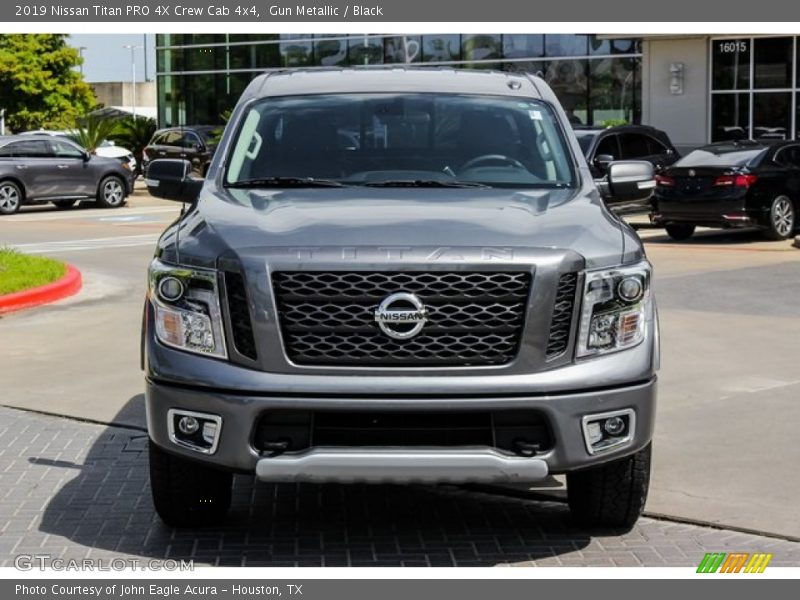 Gun Metallic / Black 2019 Nissan Titan PRO 4X Crew Cab 4x4