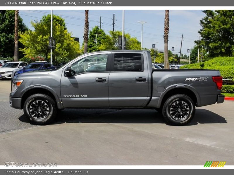  2019 Titan PRO 4X Crew Cab 4x4 Gun Metallic