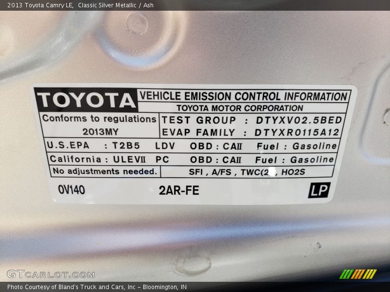 Classic Silver Metallic / Ash 2013 Toyota Camry LE
